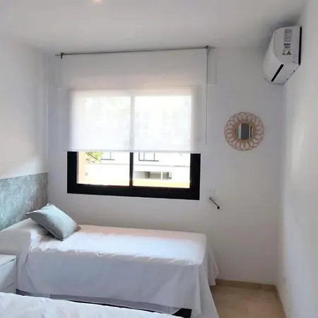 Apartment 3 Bedrooms Next To Puerto Banus Marbella
